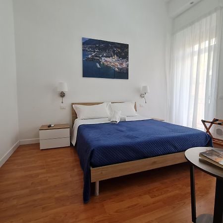 ساليرنو Mare Fuori B&B المظهر الخارجي الصورة