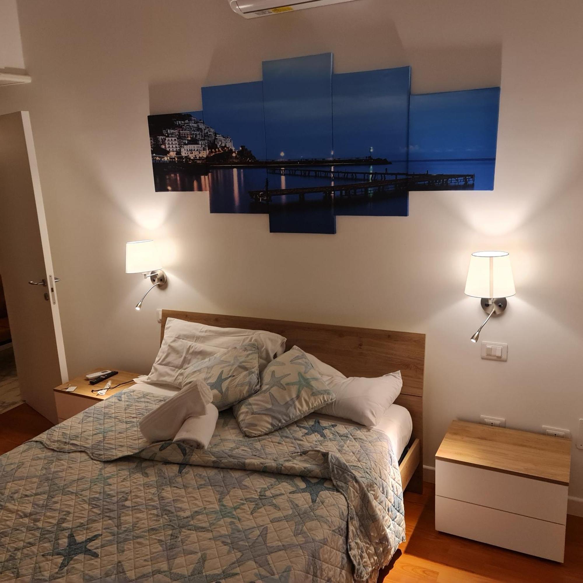 ساليرنو Mare Fuori B&B الغرفة الصورة